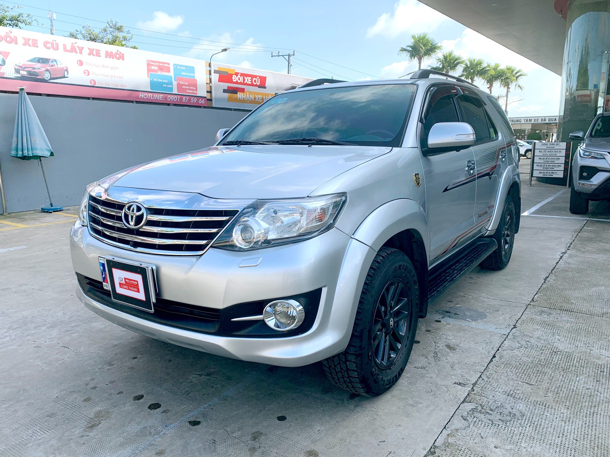 FORTUNER V 4X4