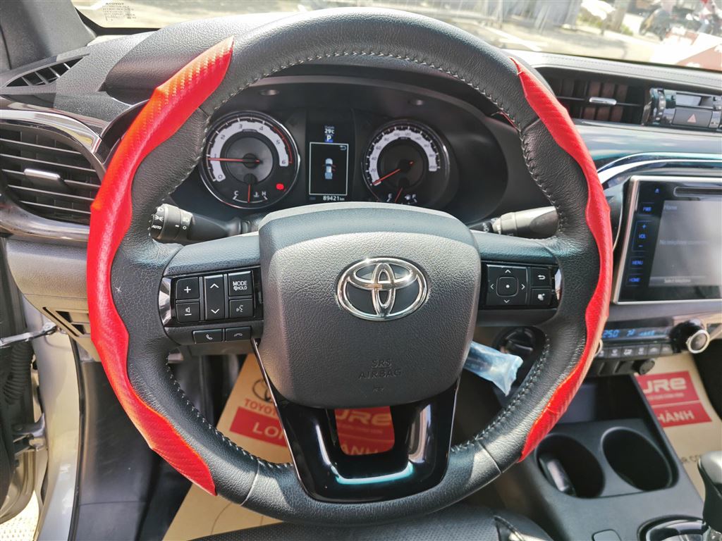 Hilux 2.8AT 4X4