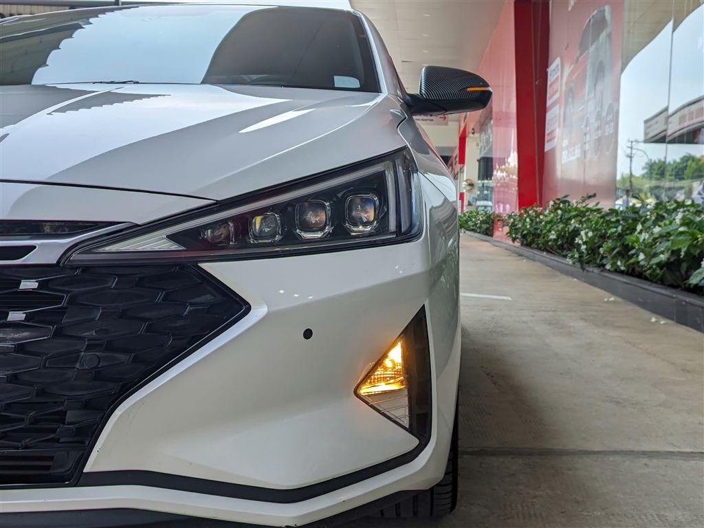 HYUNDAI Elantra 1.6AT Sport 2021 lăn bánh 2022
